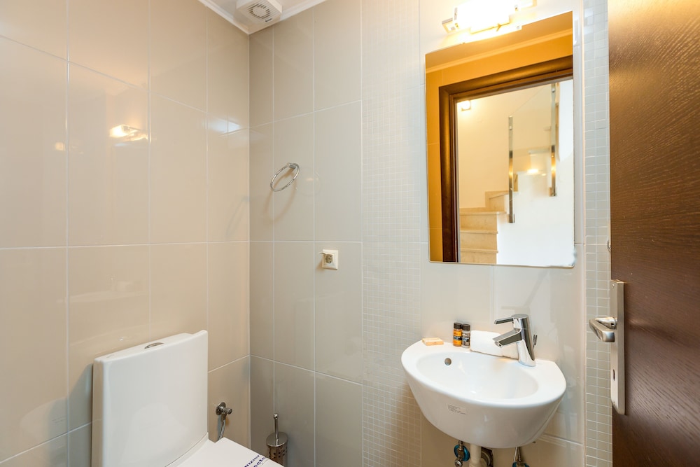 Pantheon Villas & Suites