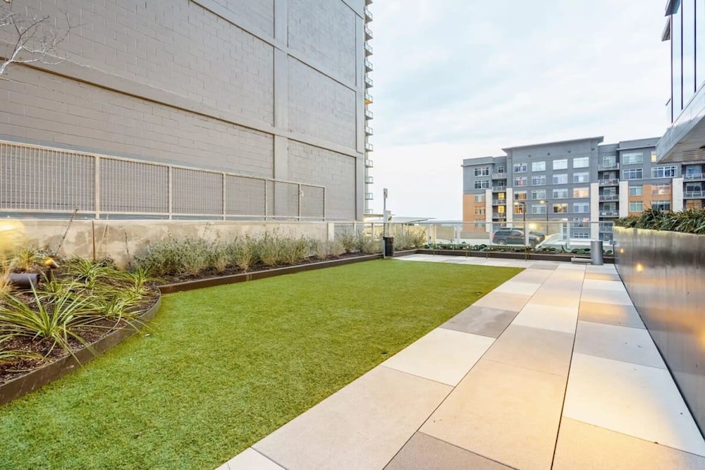 Stylish Nativo I Modern 1 BDR Apt in Austin