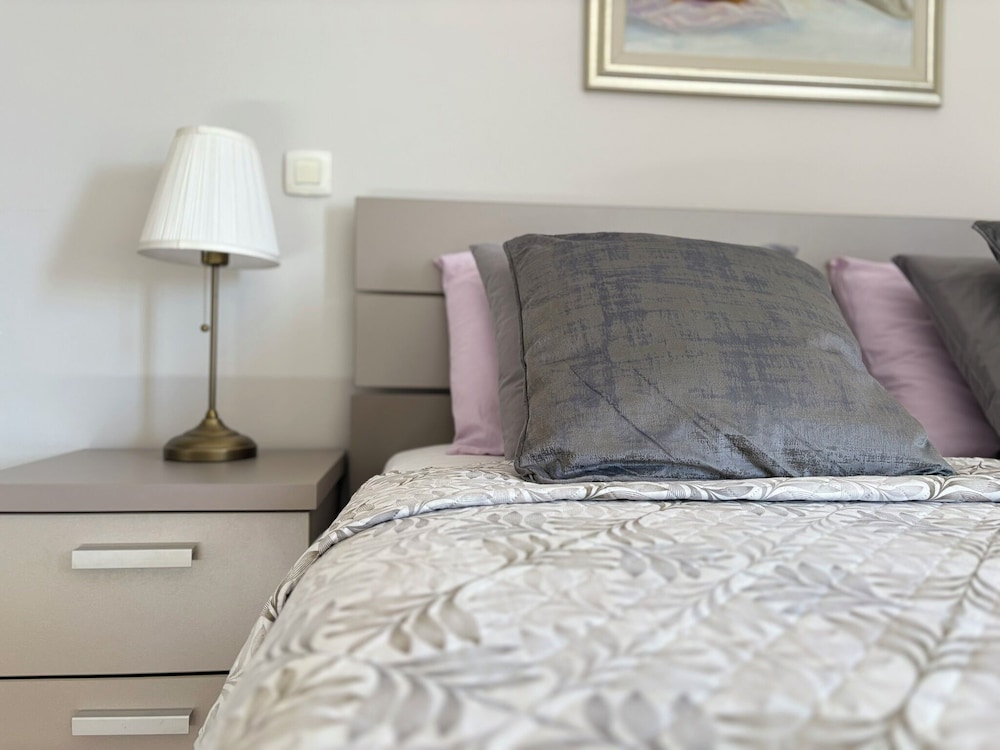 Lume Zadar Apartment with parking
