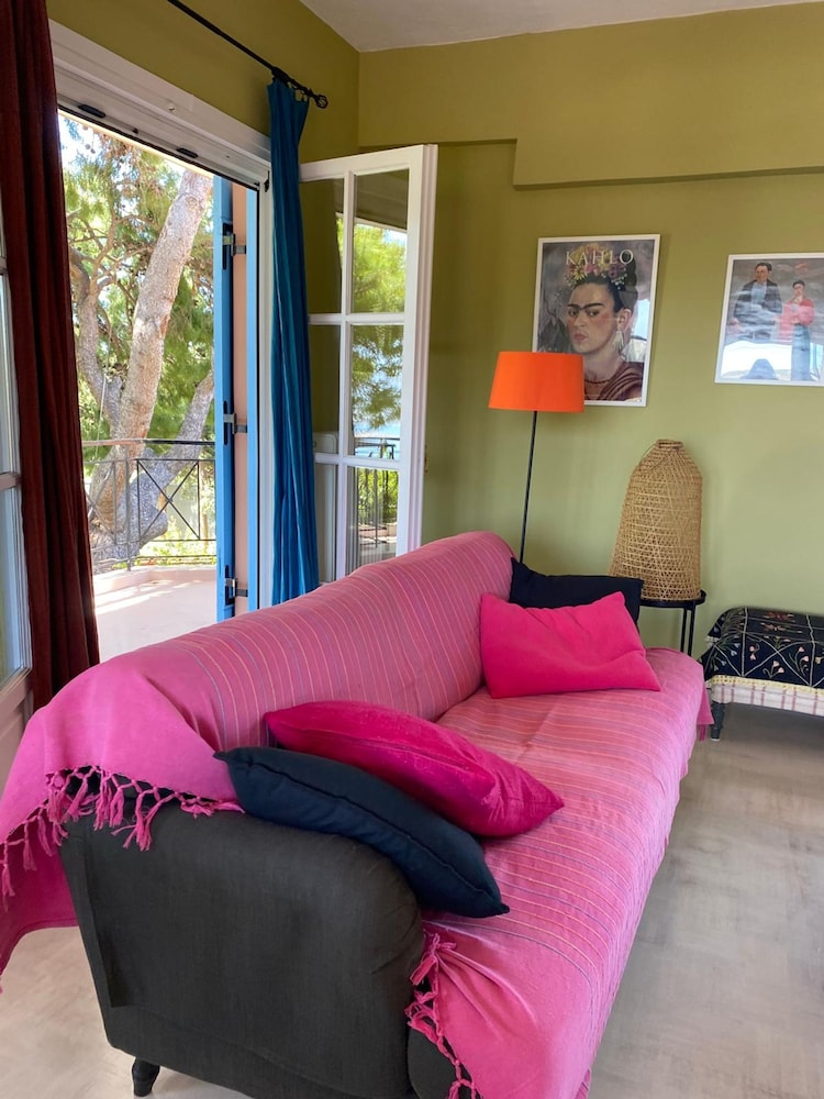 Villa-agave by the sea in Porto-rafti Outside ATH