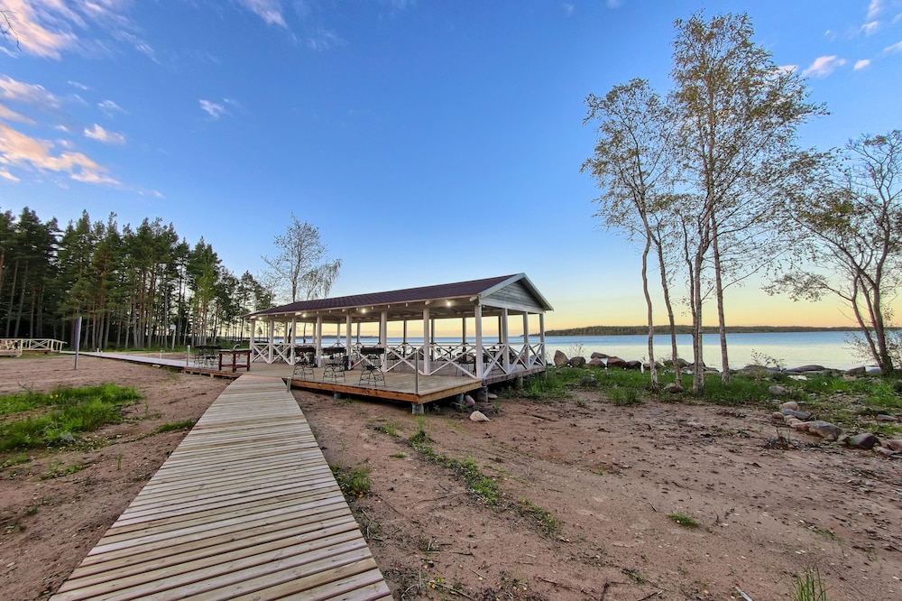 LADOGA OZERO hotel