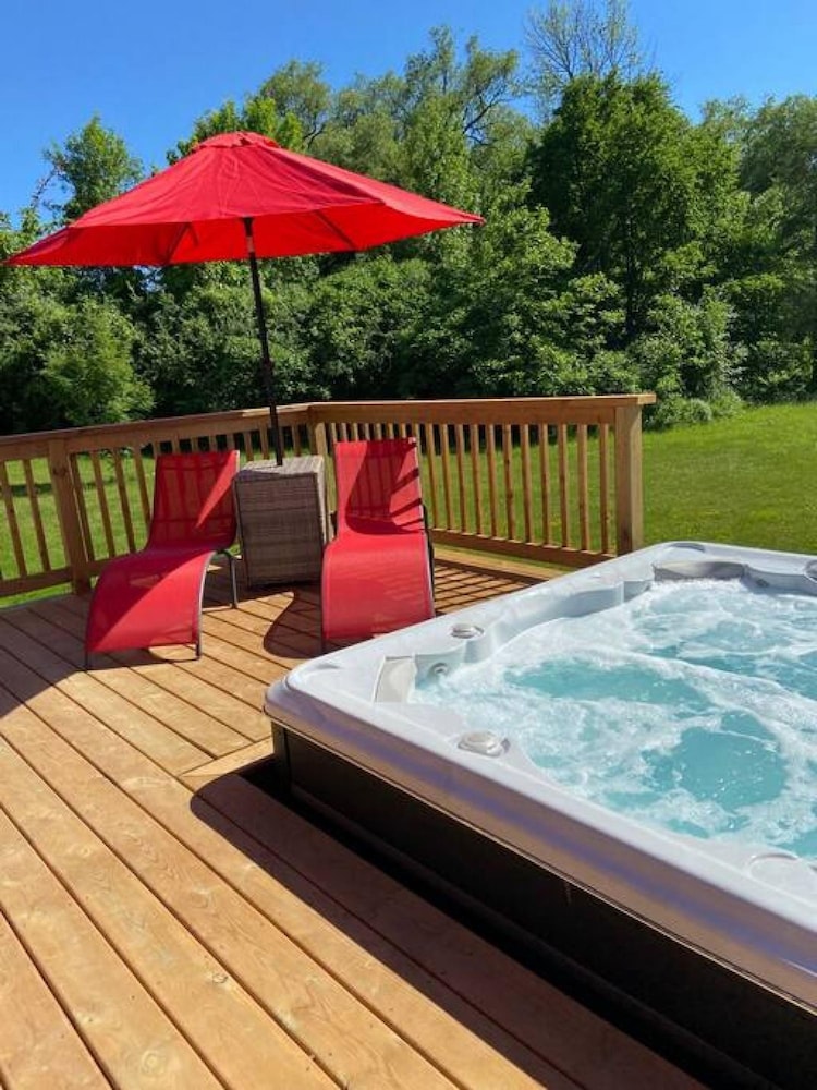 Sunset Beach - Waterfront Hot Tub Games Room - Image 4