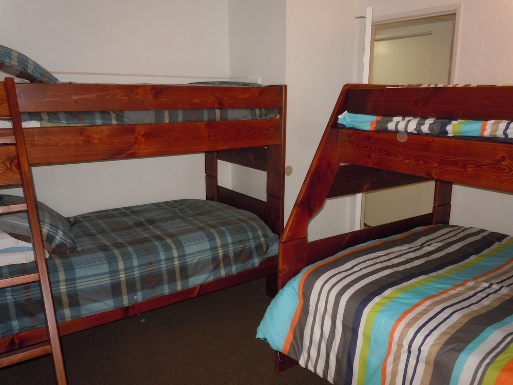 Snow Summit Townhouse Rentals & Sales