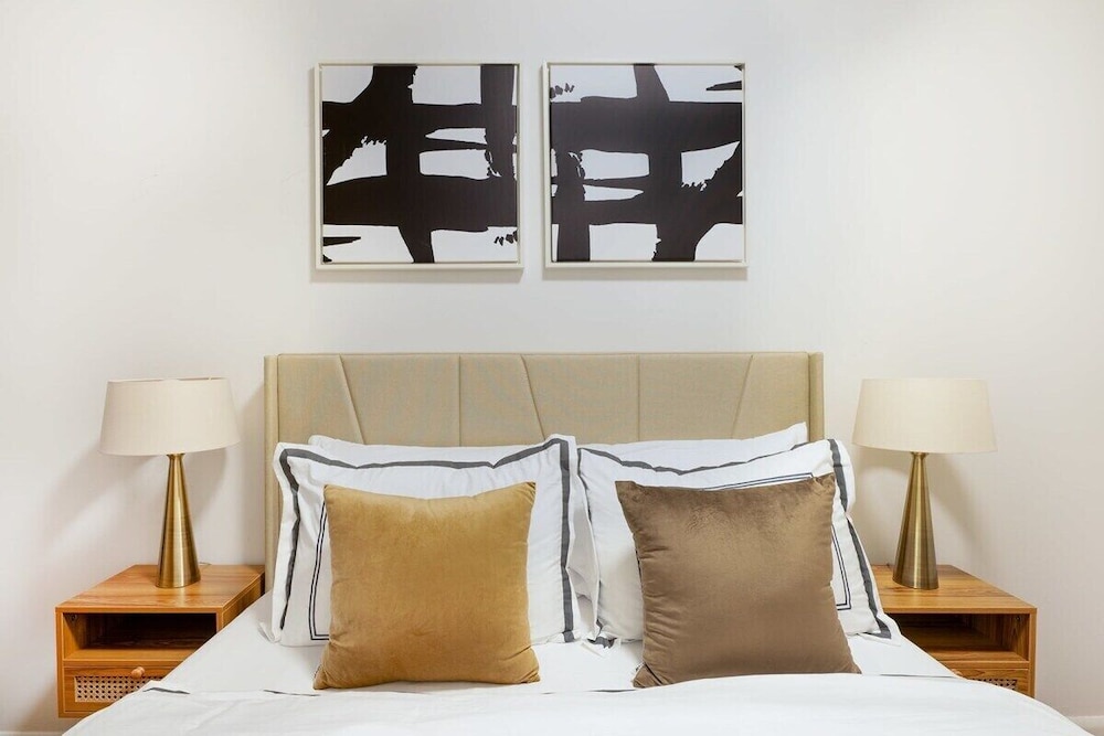 1288 UES Apartments