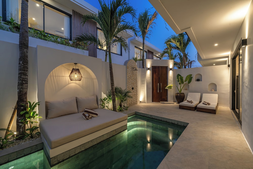 Nova Oasis 4