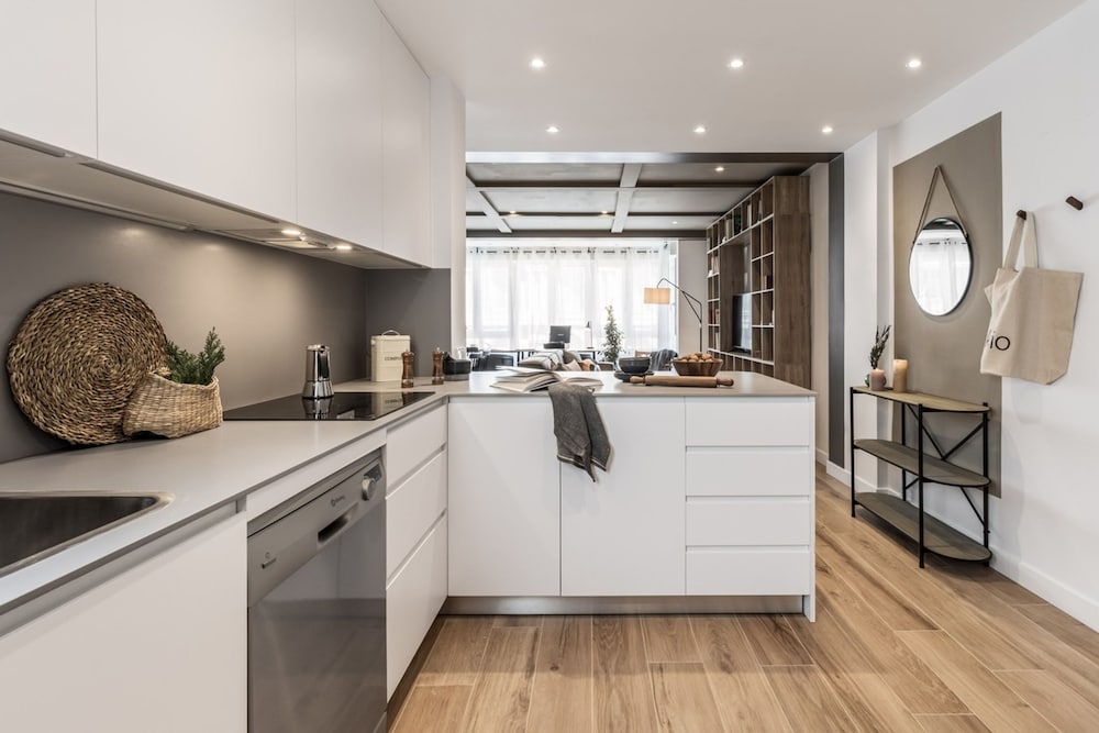 Ordino - 3 Bedrooms in Trafalgar
