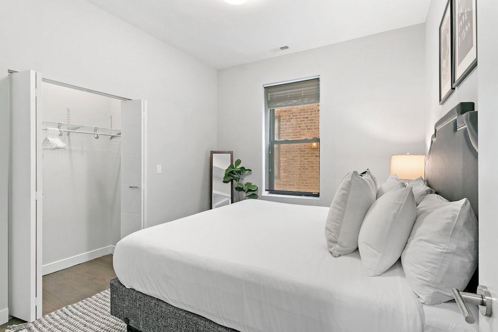 Your 2BR Home - Div 102 rep - Image 2