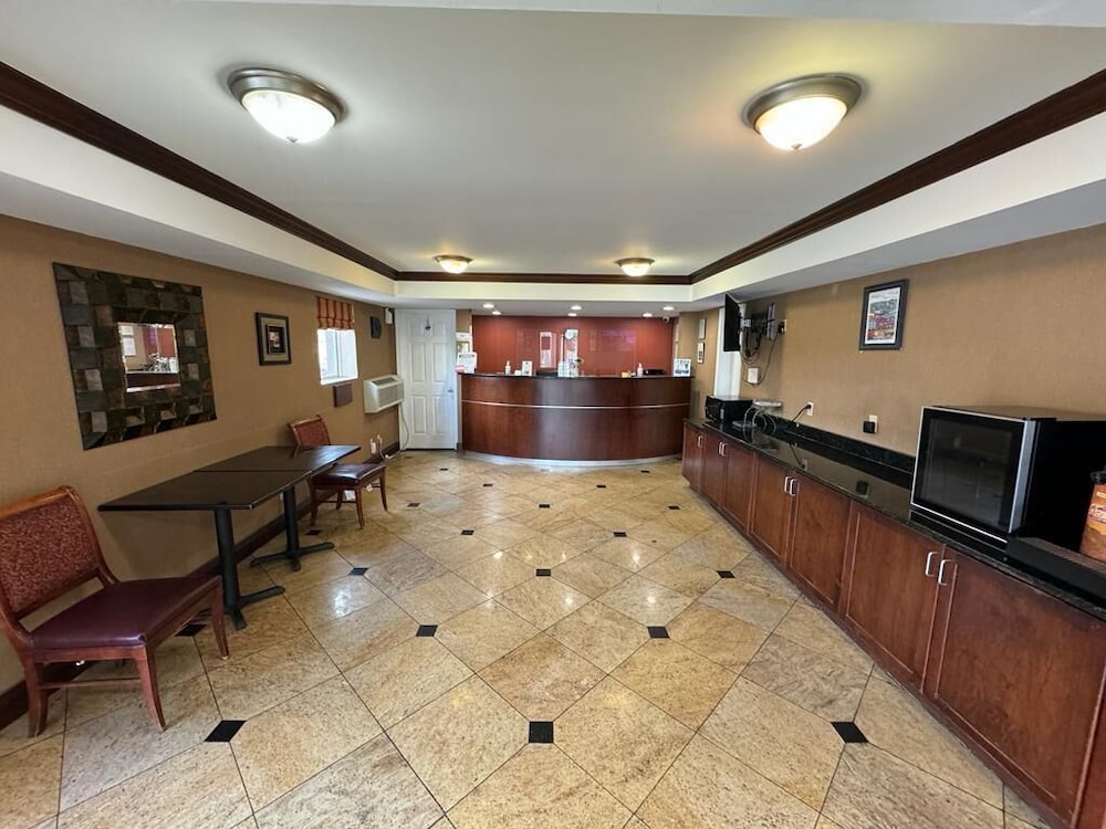Milledgeville Vacations - Heritage Inn Milledgeville GA - Property Image 20