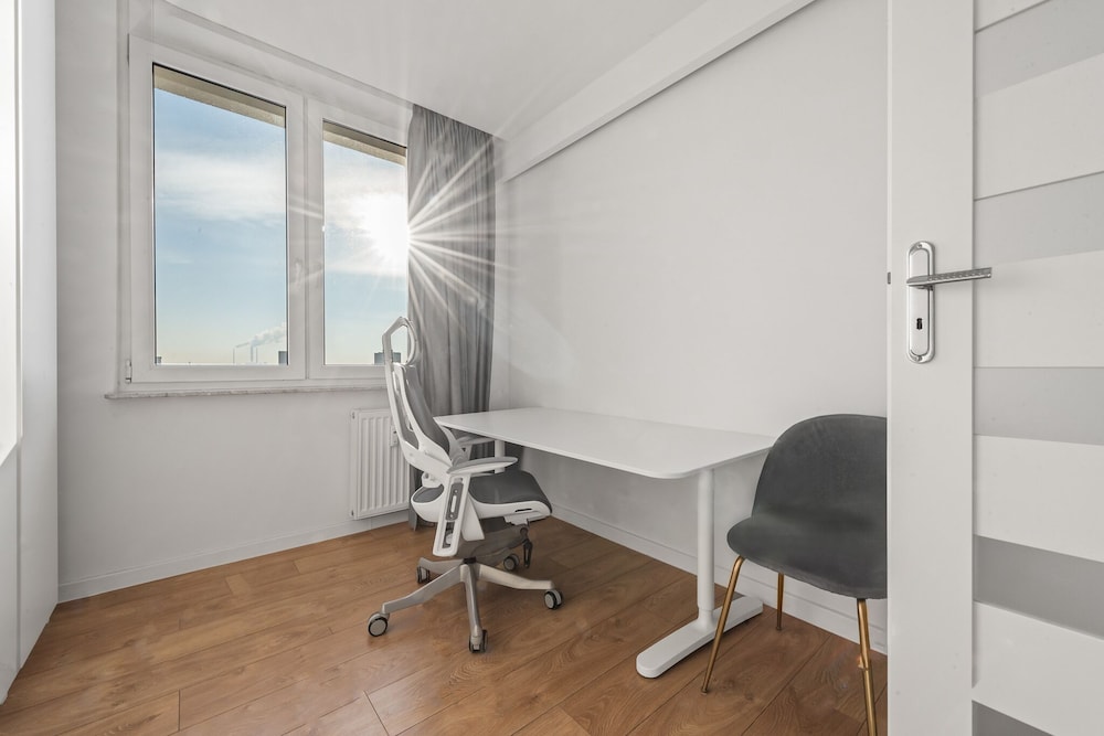RentPlanet - Apartament na Saskiej Kępie view 5