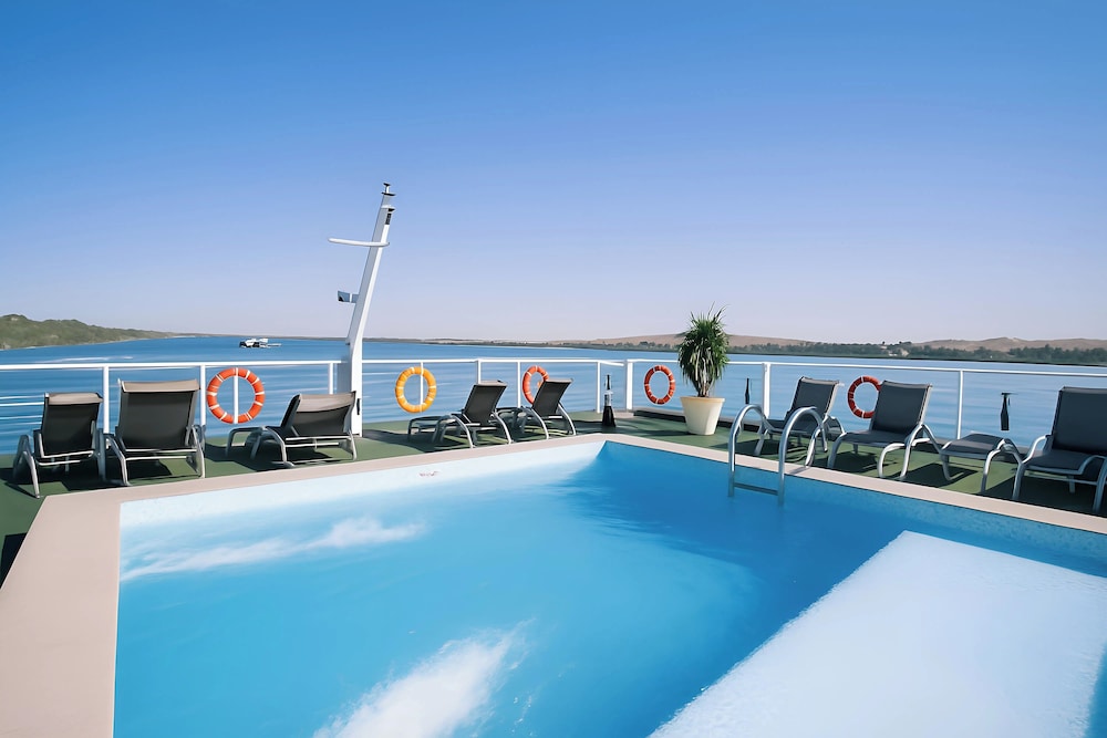 Nile Cruise Adventure, every Monday from Aswan 3 nights and every Thursday from Luxor 4 nights