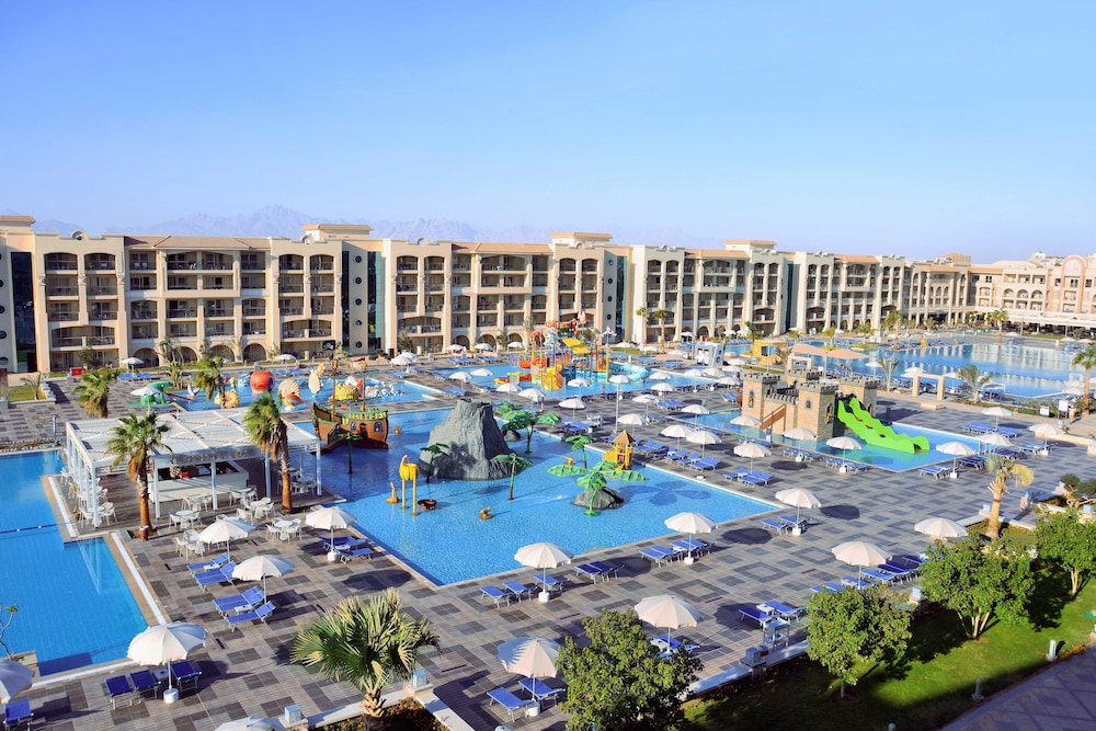 Pickalbatros White Beach Resort - Hurghada