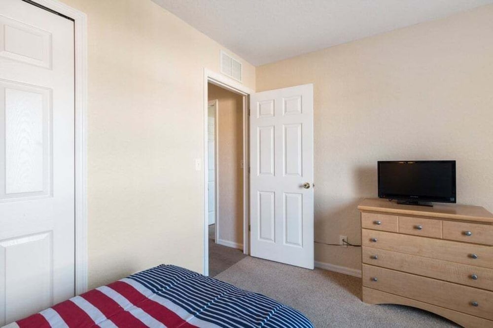 4br Townhome At Regal Oaks Resort Close To Disney 4 Bedroom Townhouse