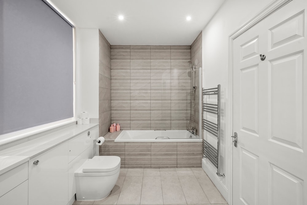 Flat 1 Beauchamp Place
