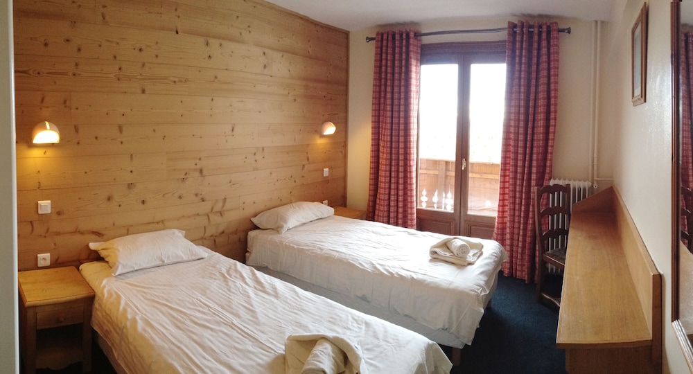 Huez Vacations - SportHotel Beausoleil - Property Image 4