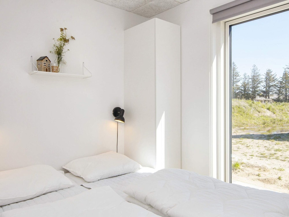 8 Person Holiday Home in Romo view 3
