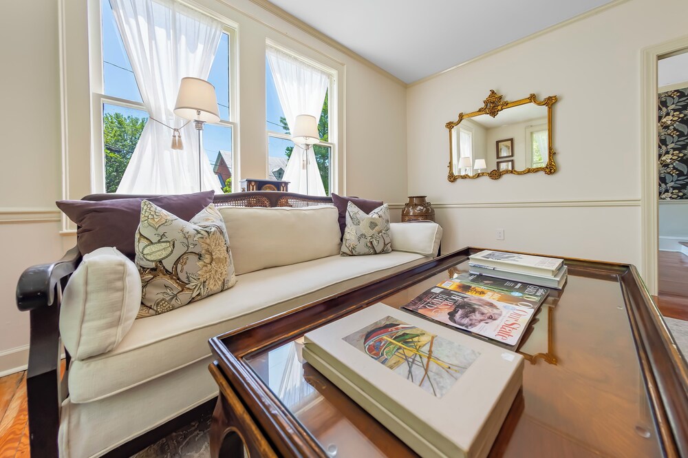 The Aerie Bed and Breakfast