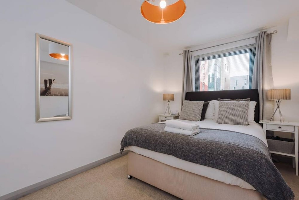 Host Apartments Liberty Place