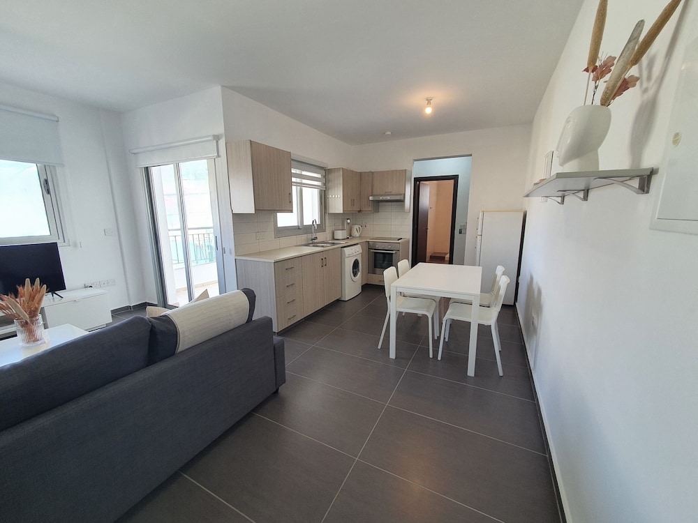 Phaedrus Living City Flat Demetra 102 – zdjęcie 4