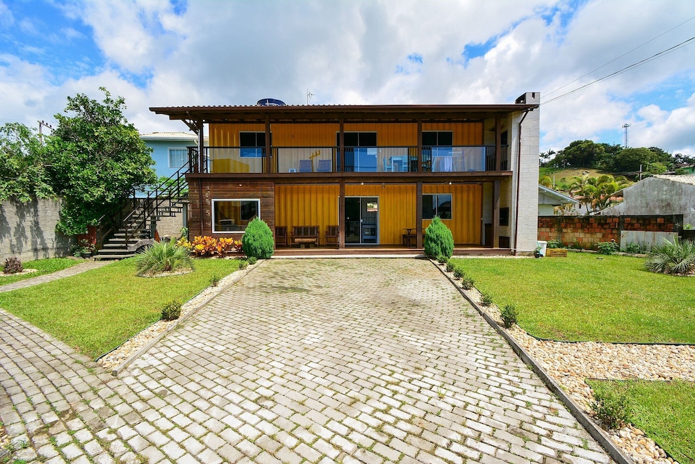 Contêiner Exclusivo - Praia da Gamboa