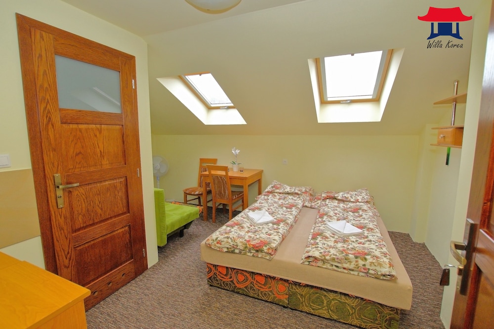 SEUL WILLA  Guest house n Restaurant view 5