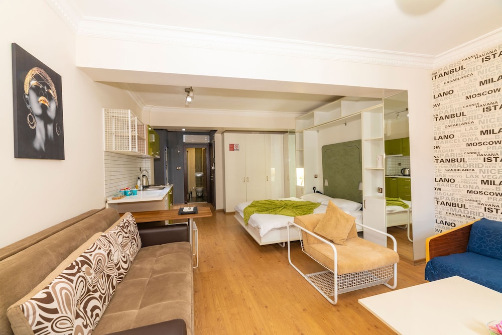 Opera House Otel - Image 100