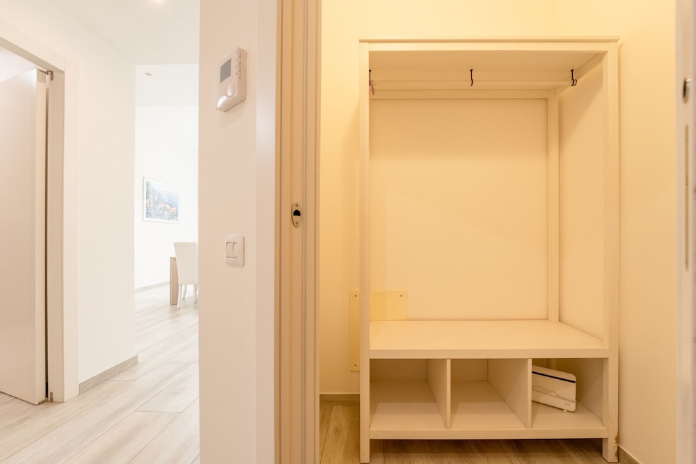 Mugiasca Modern Apartment by Wonderful Italy