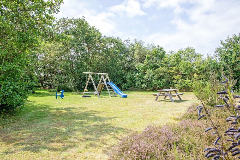 Holiday Home With Wellness Garden