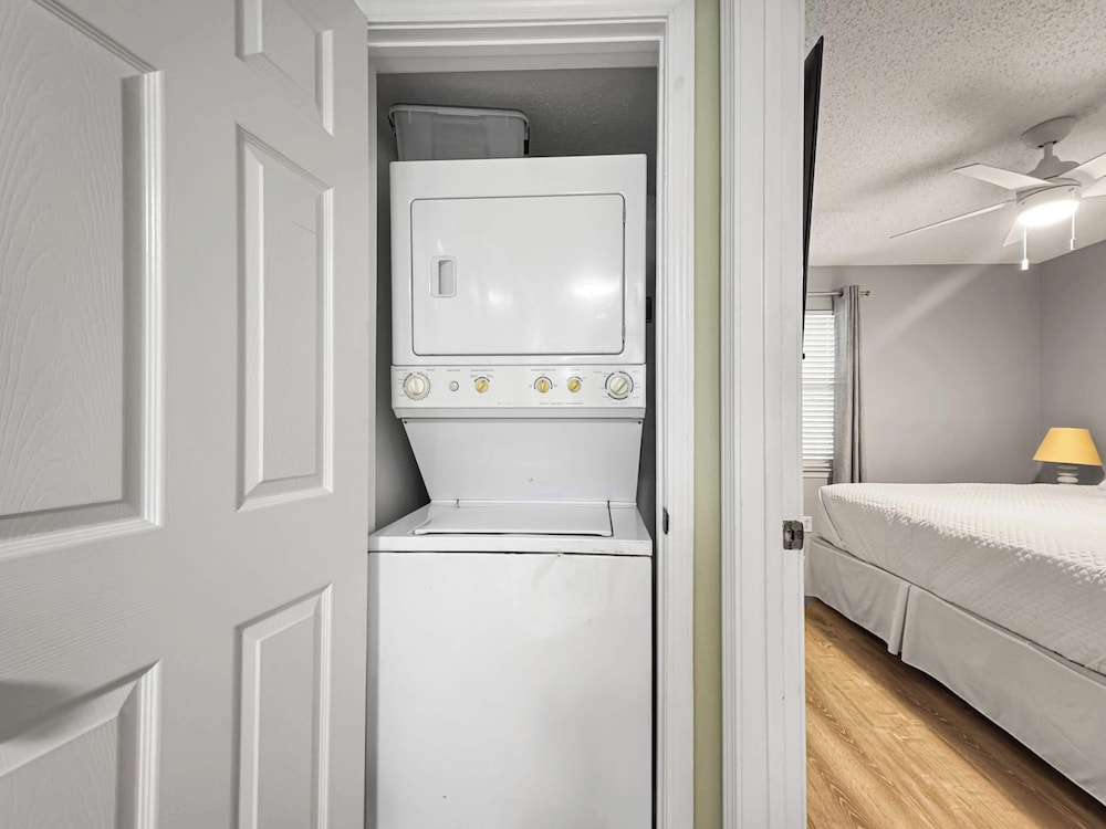 The Perfect Spot Condo for 8!