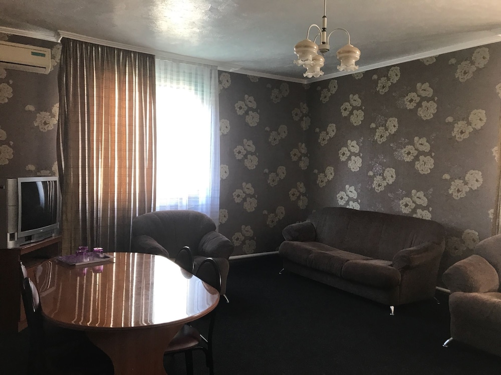 Elena Guest House