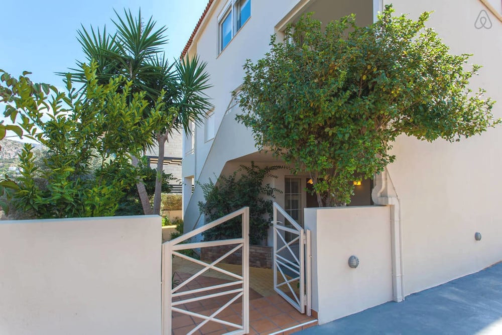 Armonia Apartments & Studios