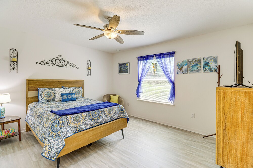 3 Mi to Dtwn Sebastian: Home w/ Furnished Patio!