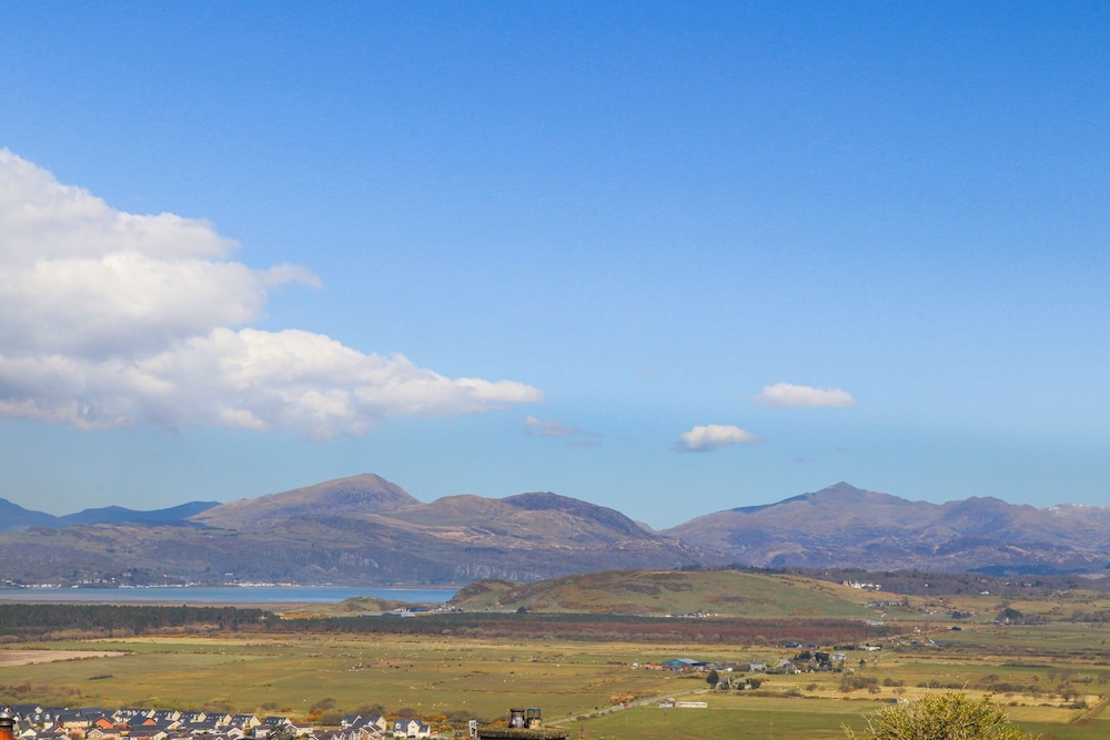 Harlech Apartments - Bendigeidfran