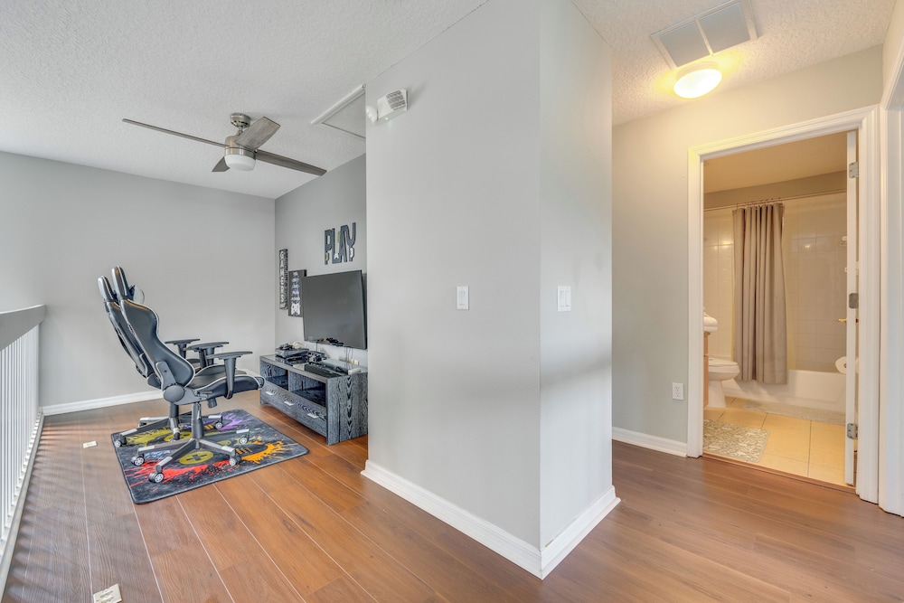 Luxury Championsgate Home Near Disney Parks!