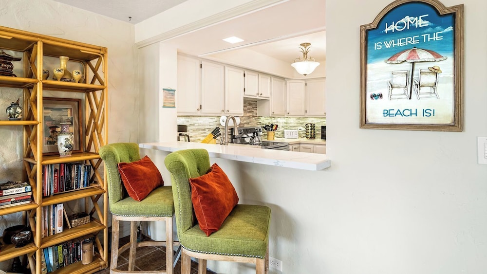 Newly Remodeled - Ocean View - AC - Ground Floor - Vrkcv