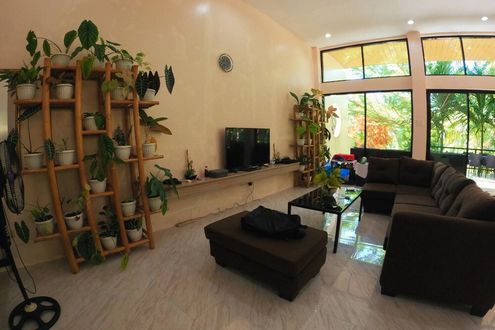 Balcon - Exclusive Private Villa in Camotes Island, Cebu, Philippines