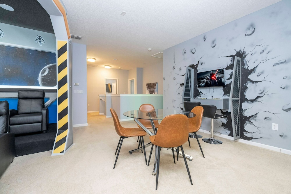 Spacious 12br Family Villa Near Disney Bella Vida