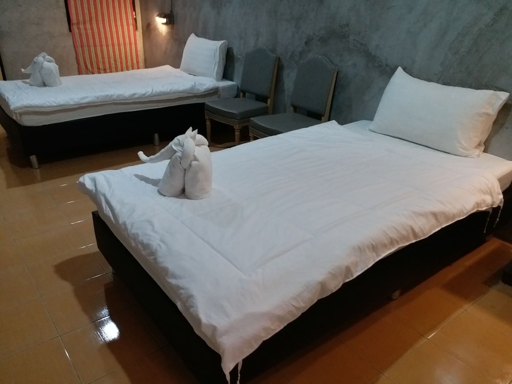 Chang Hostel Suvarnabhumi