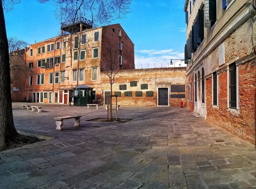 Alle Guglie B&B