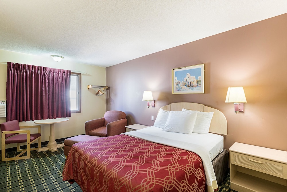 Americas Best Value Inn Beatrice view 5
