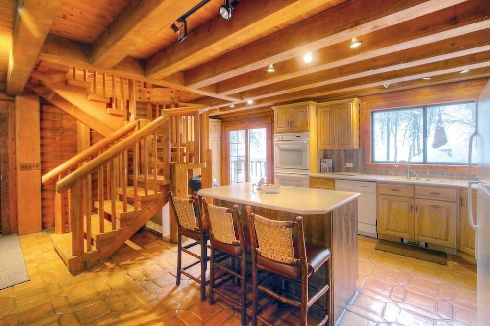 Log Cabin on the Stream