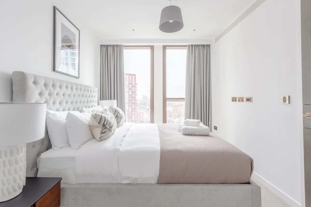 Luxurious 1BD Flat by the River - Vauxhall