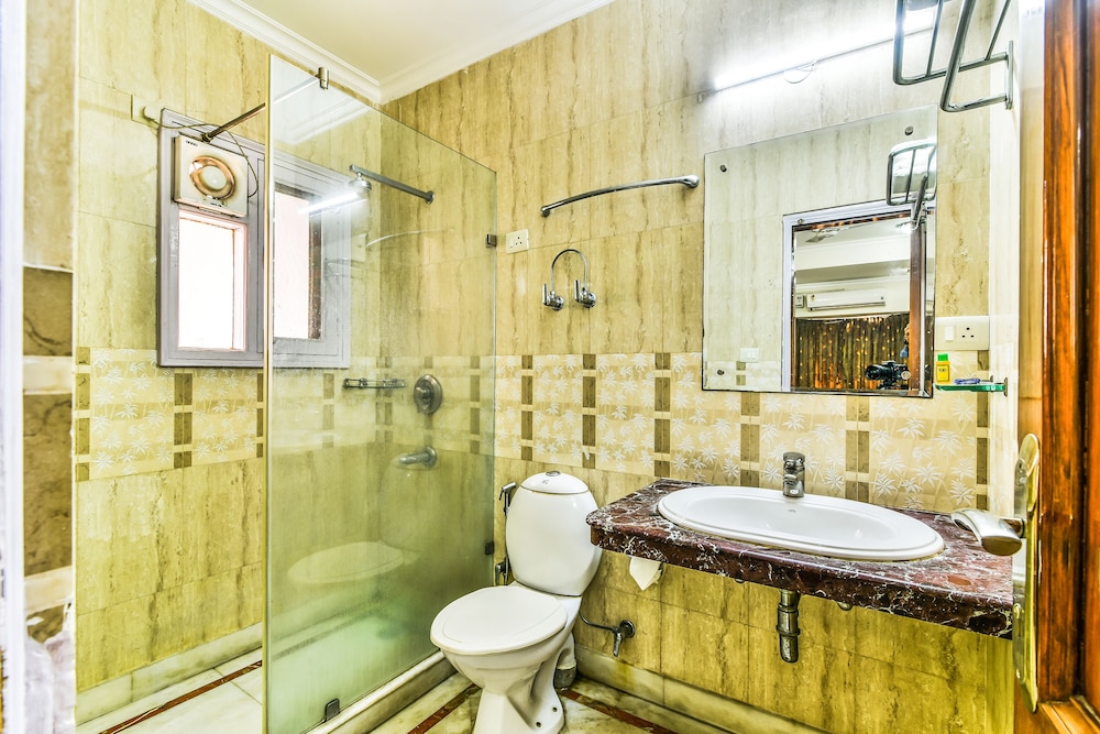 FabHotel Homeport Residency