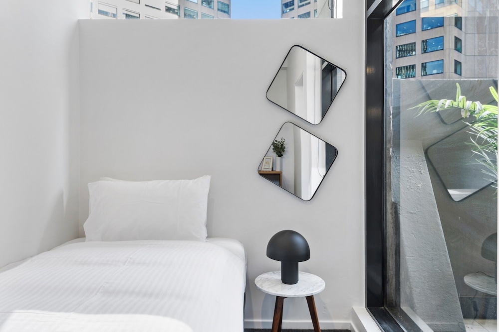 Gorgeous 3-bed in Melbourne's East End