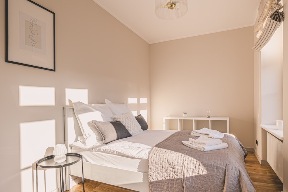 Clarisa - Stylowy Apartament 10 min od Starego Rynku