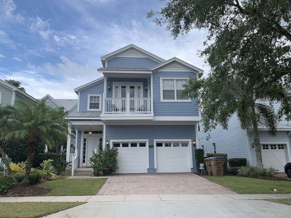 5bed 5Ba Reunion Villa w. Pool - Image 1