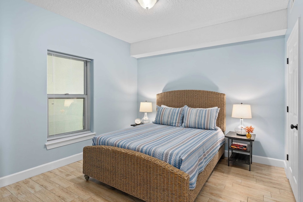 Beachfront Condo w/ Ocean Views + Pool Access Emerald Isle 808 by Avantstay