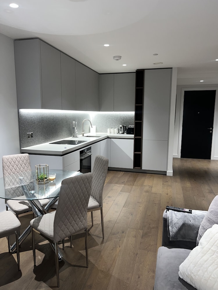 Stylish 1-bed Apartment in London