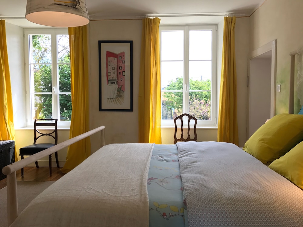 L'Ermitage view 4