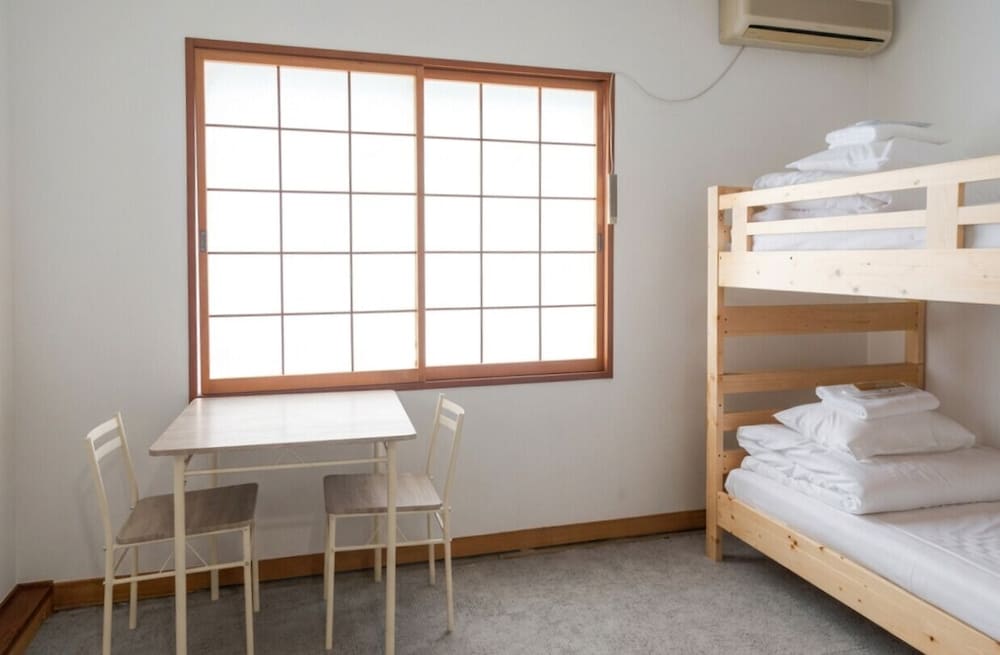 THE GAKUSUI - Hostel