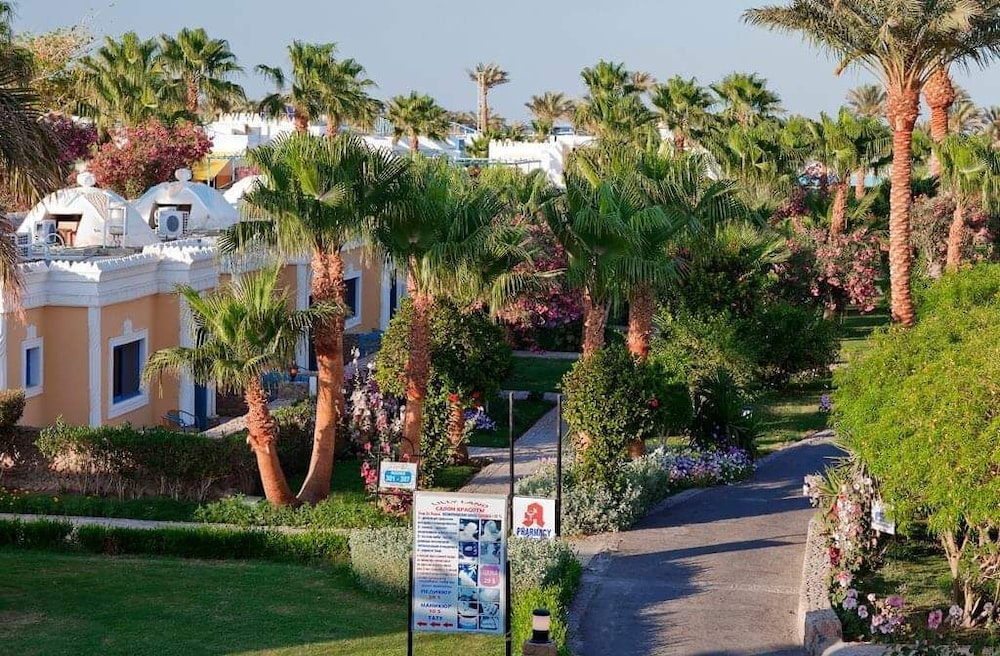 Hostmark aqua vista